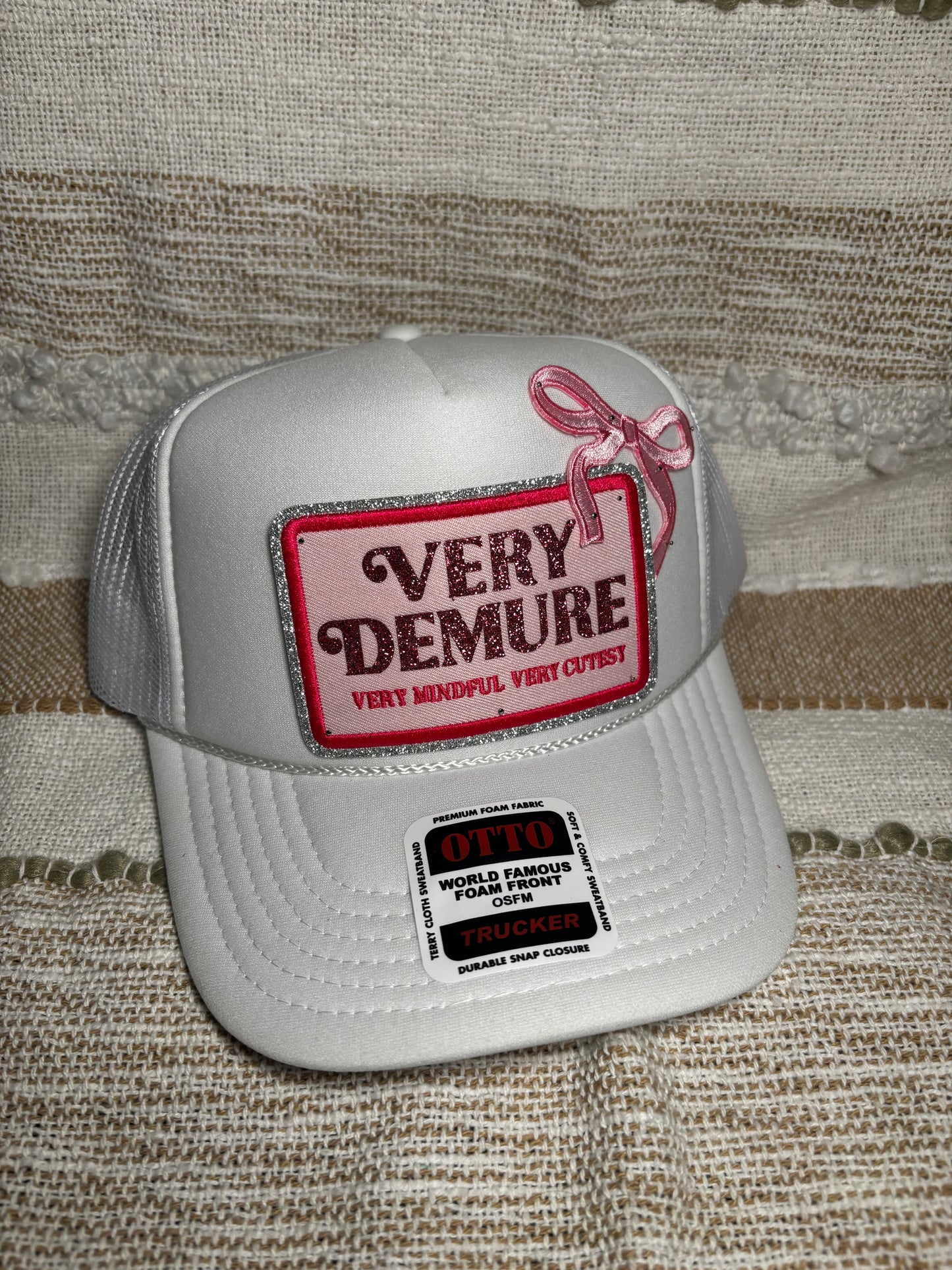 White Very Demure with Bow Trucker Hat